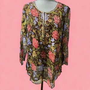 New York City Design Co
100% Silk Floral Button Up
Tunic Top Women size 1X